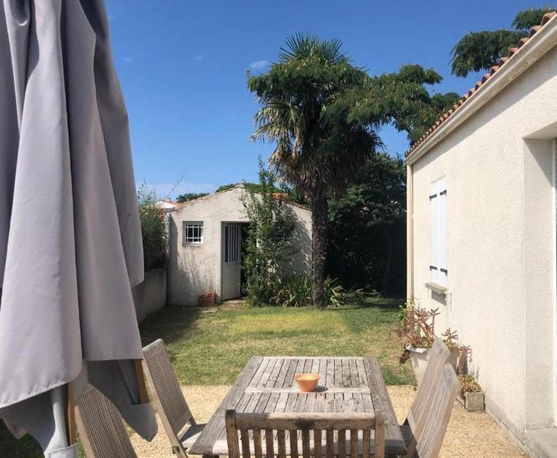 Agreable Maison Ensoleillee Avec Jardin Arbore Villa Le Château-dʼOléron Eksteriør billede